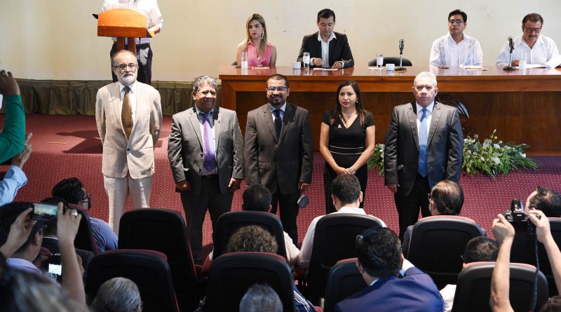 Atestiguan en Congreso de Oaxaca cambio de directiva de colegio de profesionales del desarrollo urbano